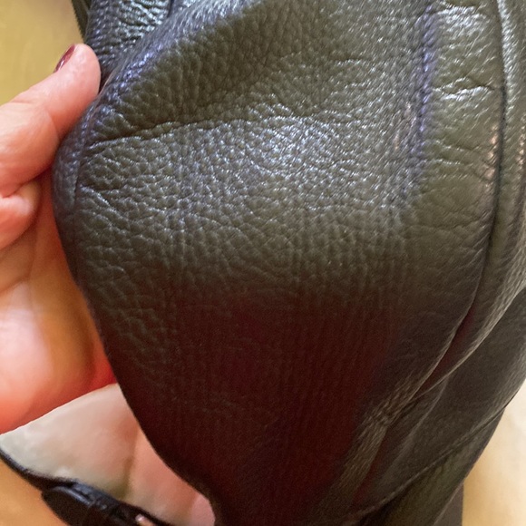 EUC DKNY leather hobo bag - Picture 12 of 13